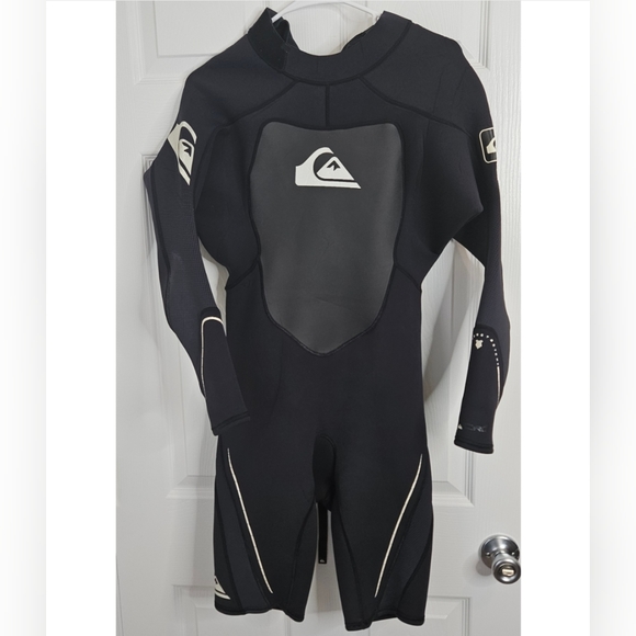 Quicksilver Syncro 2mm short wetsuit LS/26 - Picture 1 of 7